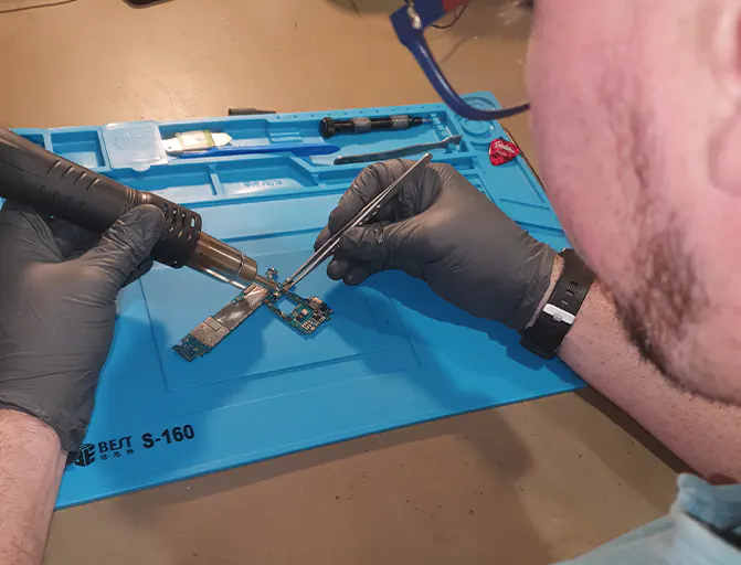 Reflow Mobile qui effectue une soudure